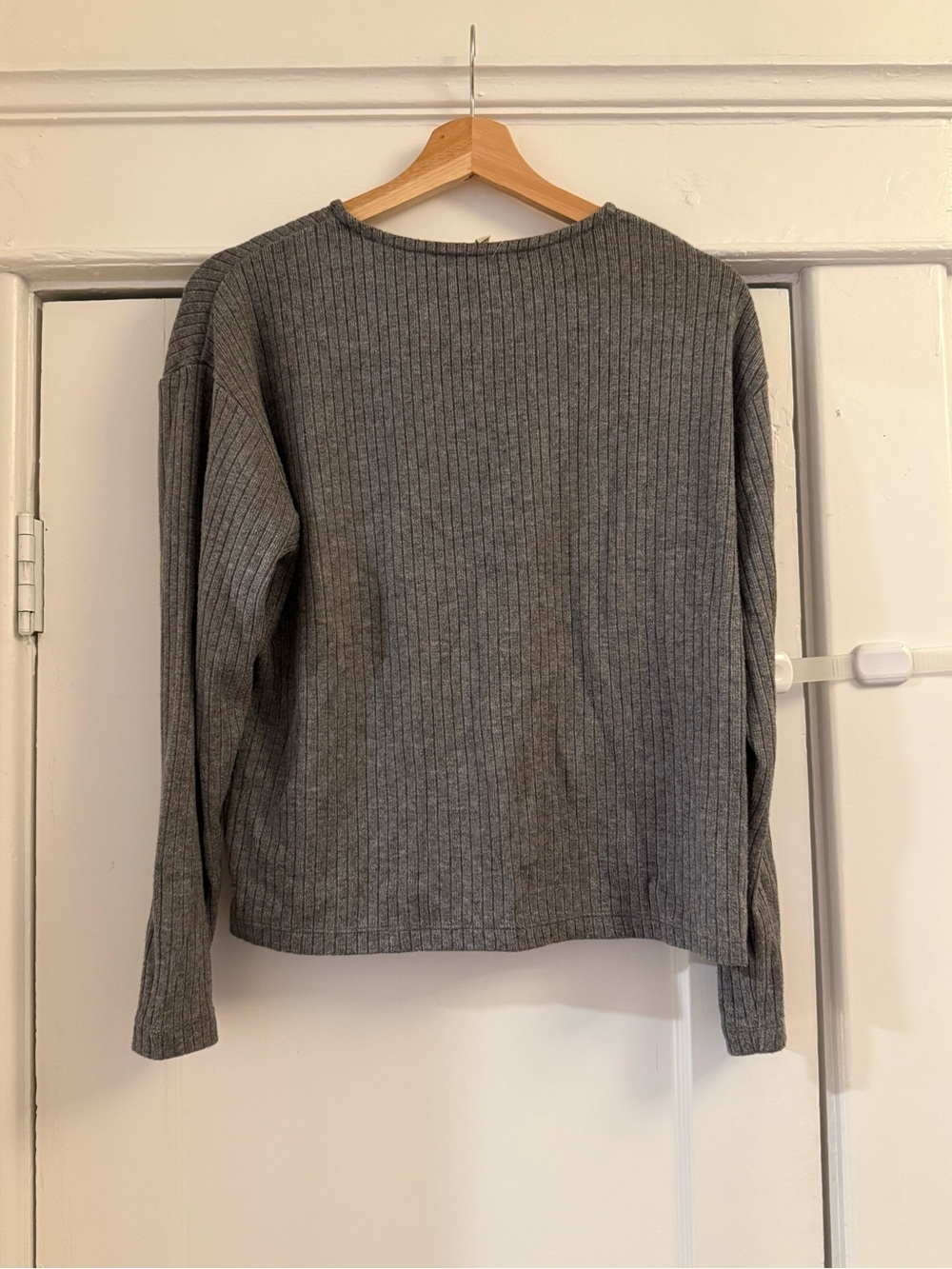 Gray Ribbed Button-Front Women's Top - Picture 2 of 2